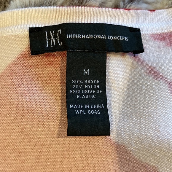 INC Floral Red/White Cardigan; Clear sequins; crystal buttons; 3/4 sleeves. SZ M - Picture 7 of 9